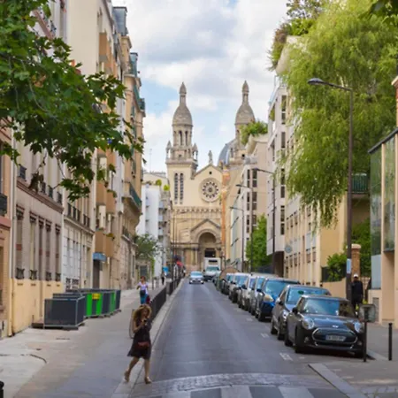 The Perfect Balance Between Leisure Relaxation And Culture * Paris
